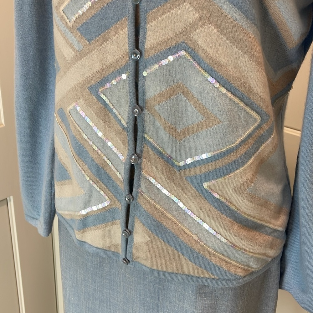 NWT ESCADA Suit Sequins Blue Twin Set Cami Size 38 Cardigan Sz 40 Skirt Sz 42 - Picture 8 of 17